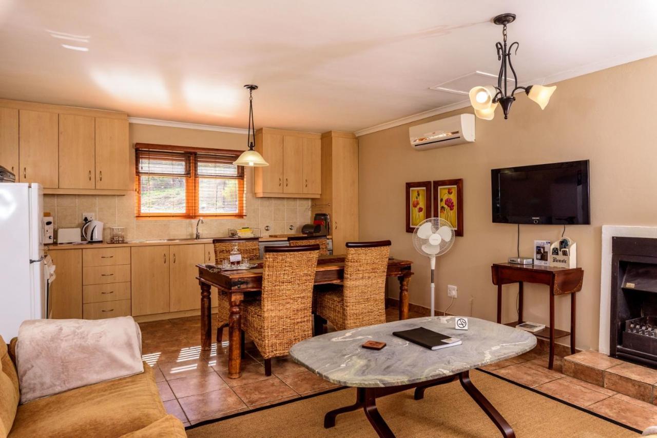 Bon Accord Farm Cottages 몬터규 외부 사진