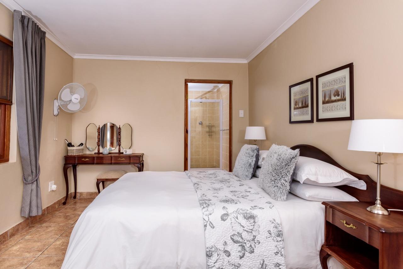 Bon Accord Farm Cottages 몬터규 외부 사진