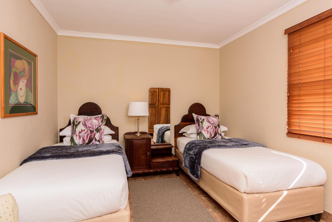 Bon Accord Farm Cottages 몬터규 외부 사진